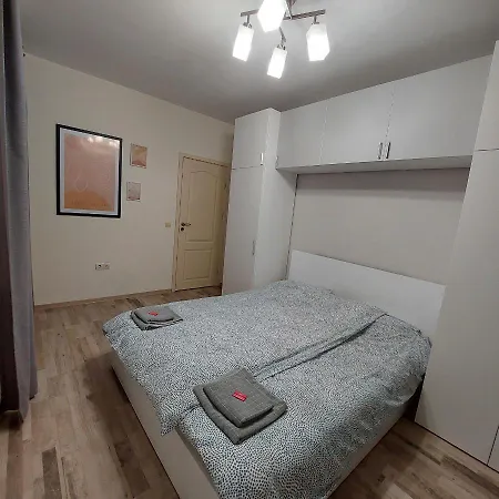 My Place Downtown Apartment *